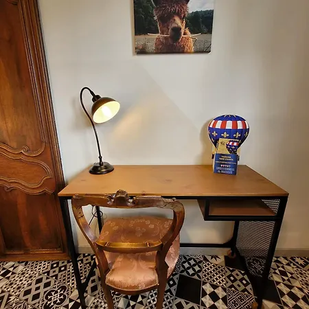 Guest House 