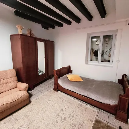 Guest House 