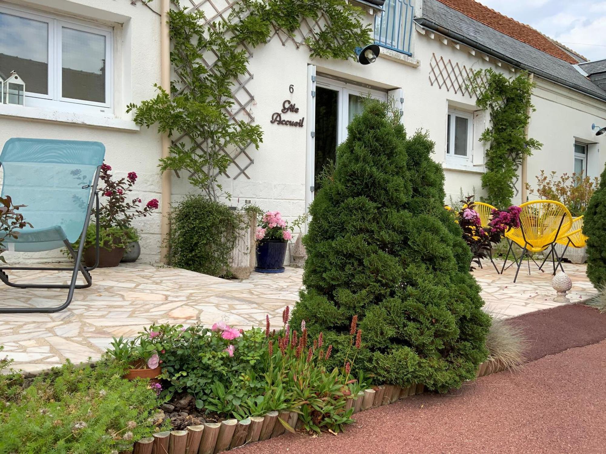 Couette-café Près Des Montgolfières Angé
